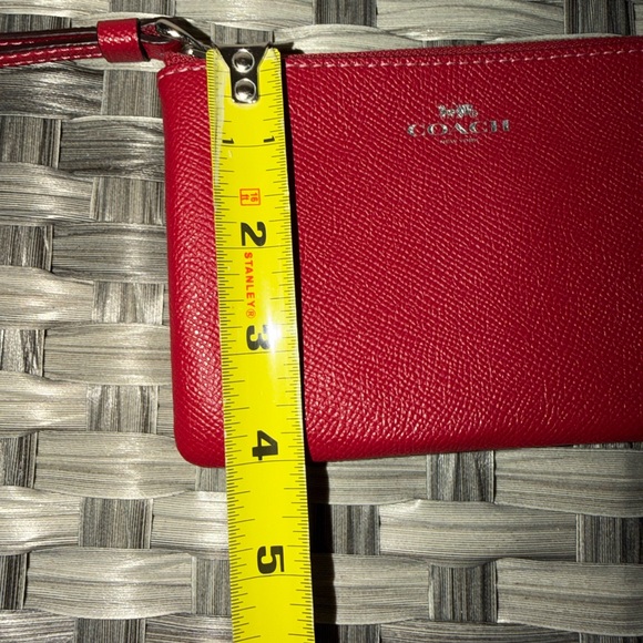 Coach Red Pebbled Leather Wristlet Zip Pouch Wallet - Picture 15 of 16